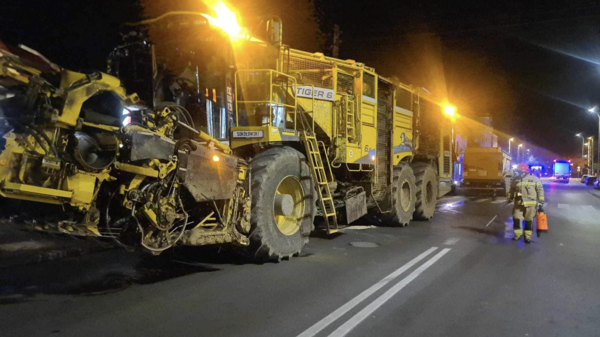 Awaria kombajnu w Nowogardzie: Wyciekło 150 litrów oleju