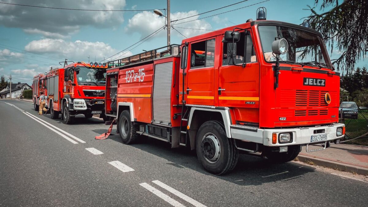 Historyczny Jelcz 422 na sprzedaż – OSP Wyszomierz organizuje licytację