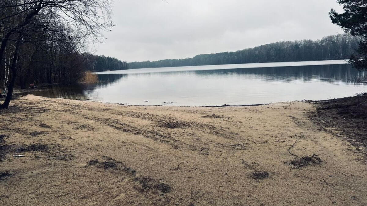 Rewitalizacja plaży w Czarnogłowych zakończona – nowe atrakcje dla mieszkańców