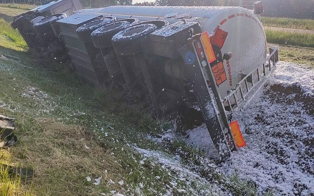 Niebezpieczne zdarzenie na trasie S6 w pobliżu Żabowa