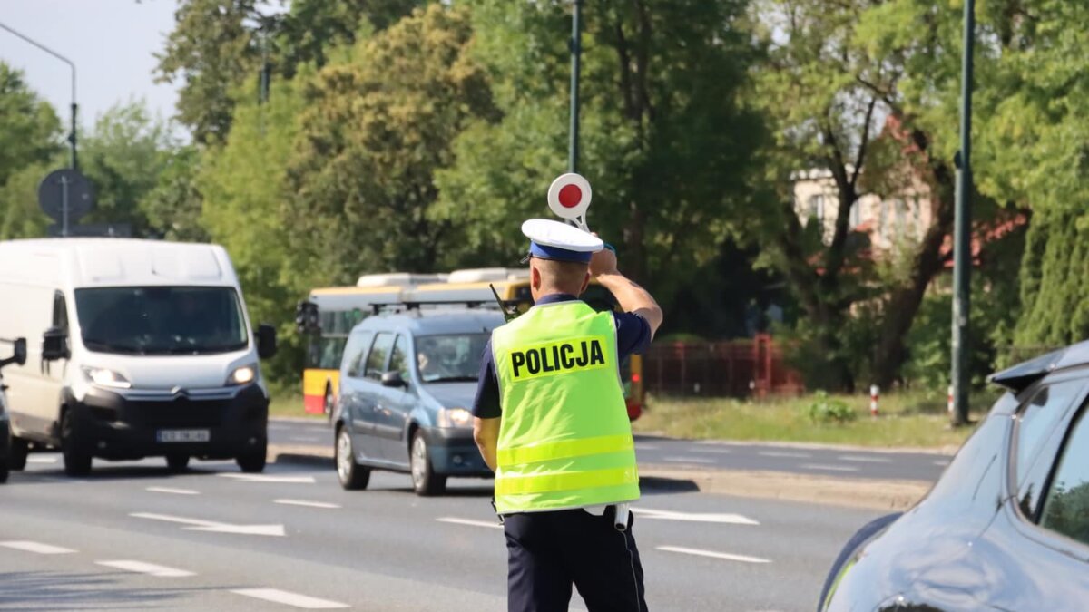 Bezpieczny długi weekend sierpniowy – apel policji