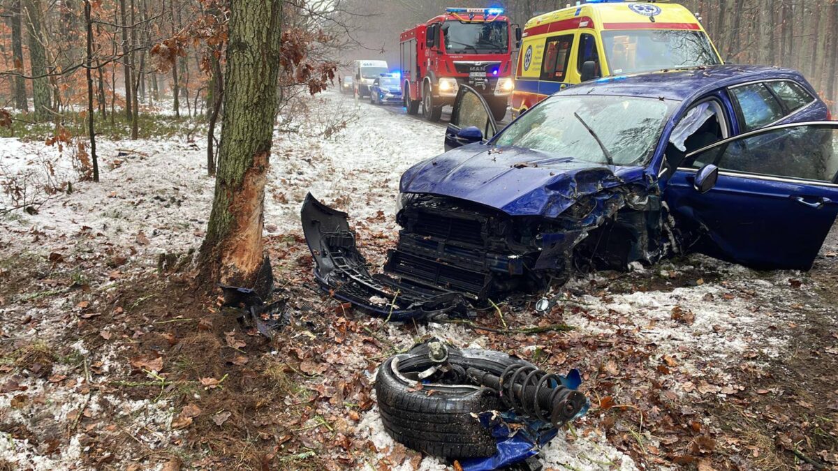 Groźny wypadek na trasie Stepnica-Budzeń. Kolejne zdarzenie w tym rejonie